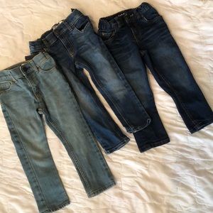 3 pairs of jeans